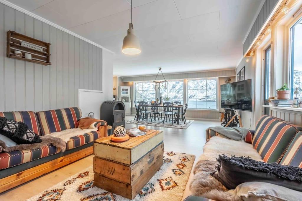 Sundet Lofoten Holiday House Villa Sund  Eksteriør bilde